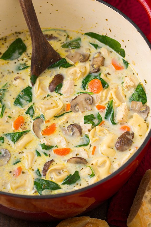Rich Creamy Chicken Tortellini Soup: A Flavorful Veggie-Packed Meal